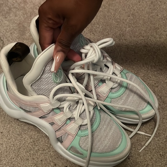 Louis Vuitton Archlight Sneaker - Picture 2 of 7